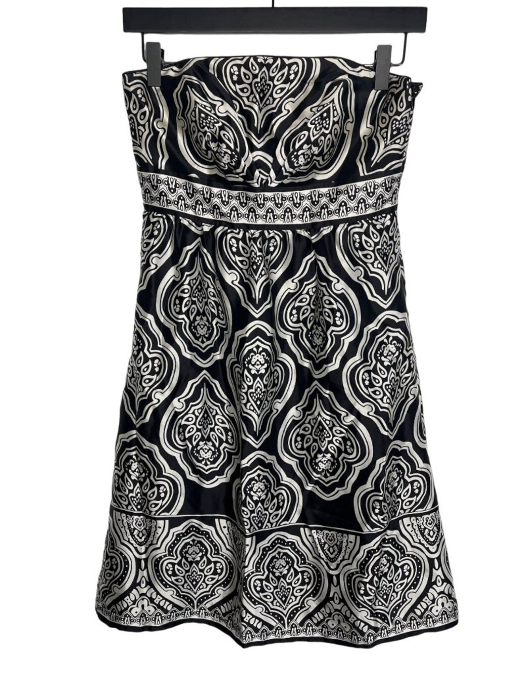White House Black Market Strapless Dress Black White Size 0 Fit Flare